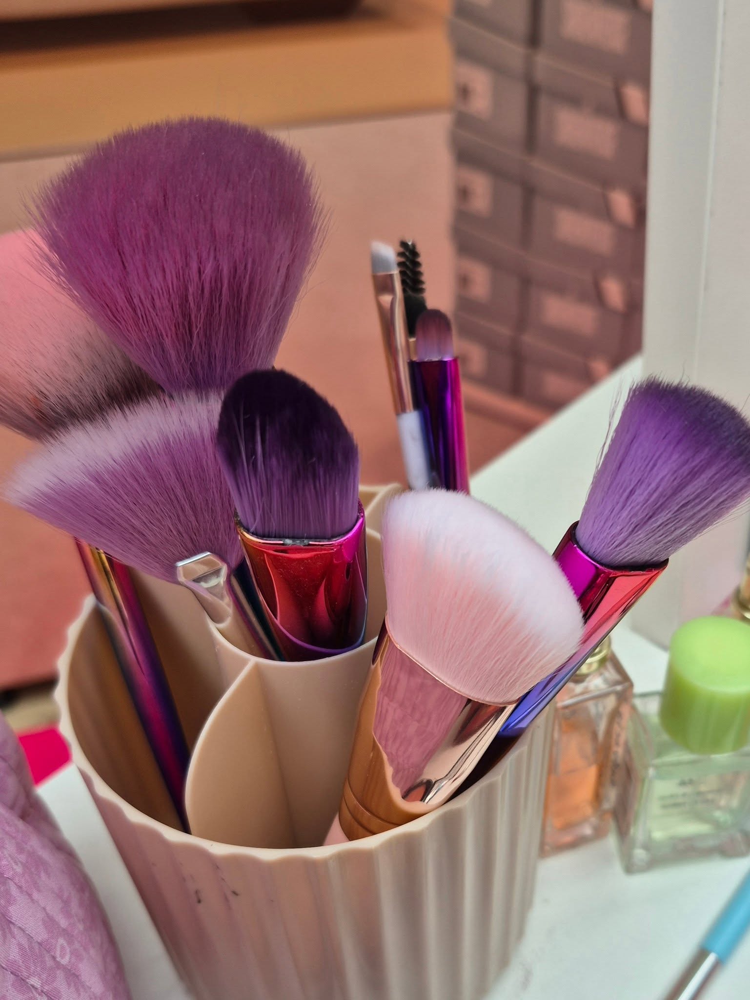 kids make over station 4